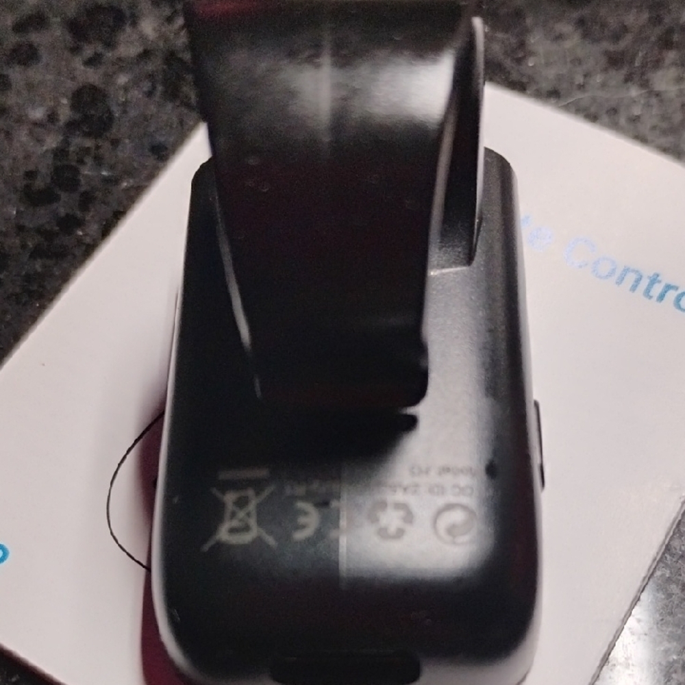 Black Ring Remote Control - Picture 3 of 4